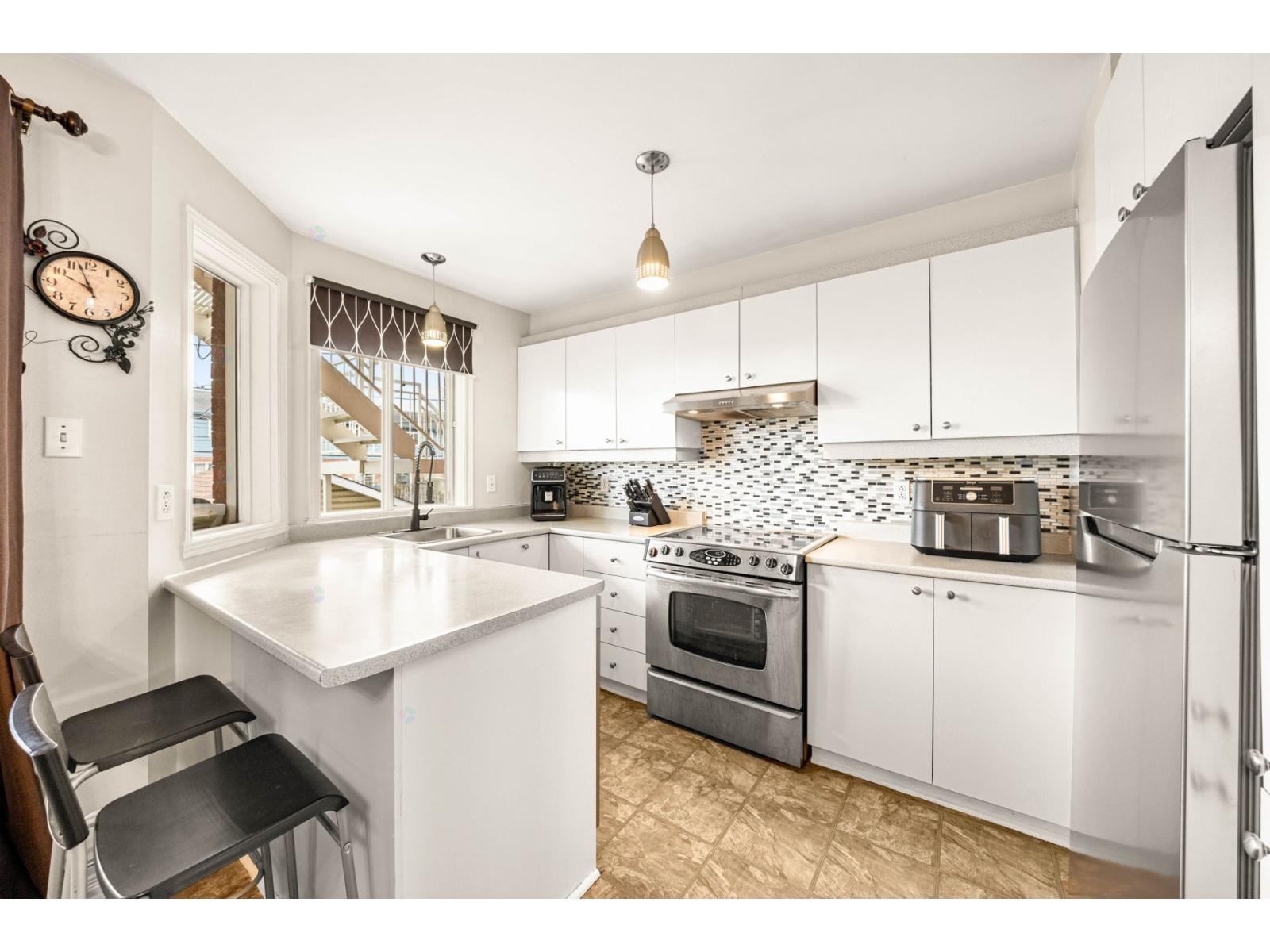 14671 Rue Sherbrooke E. Property Photo 12