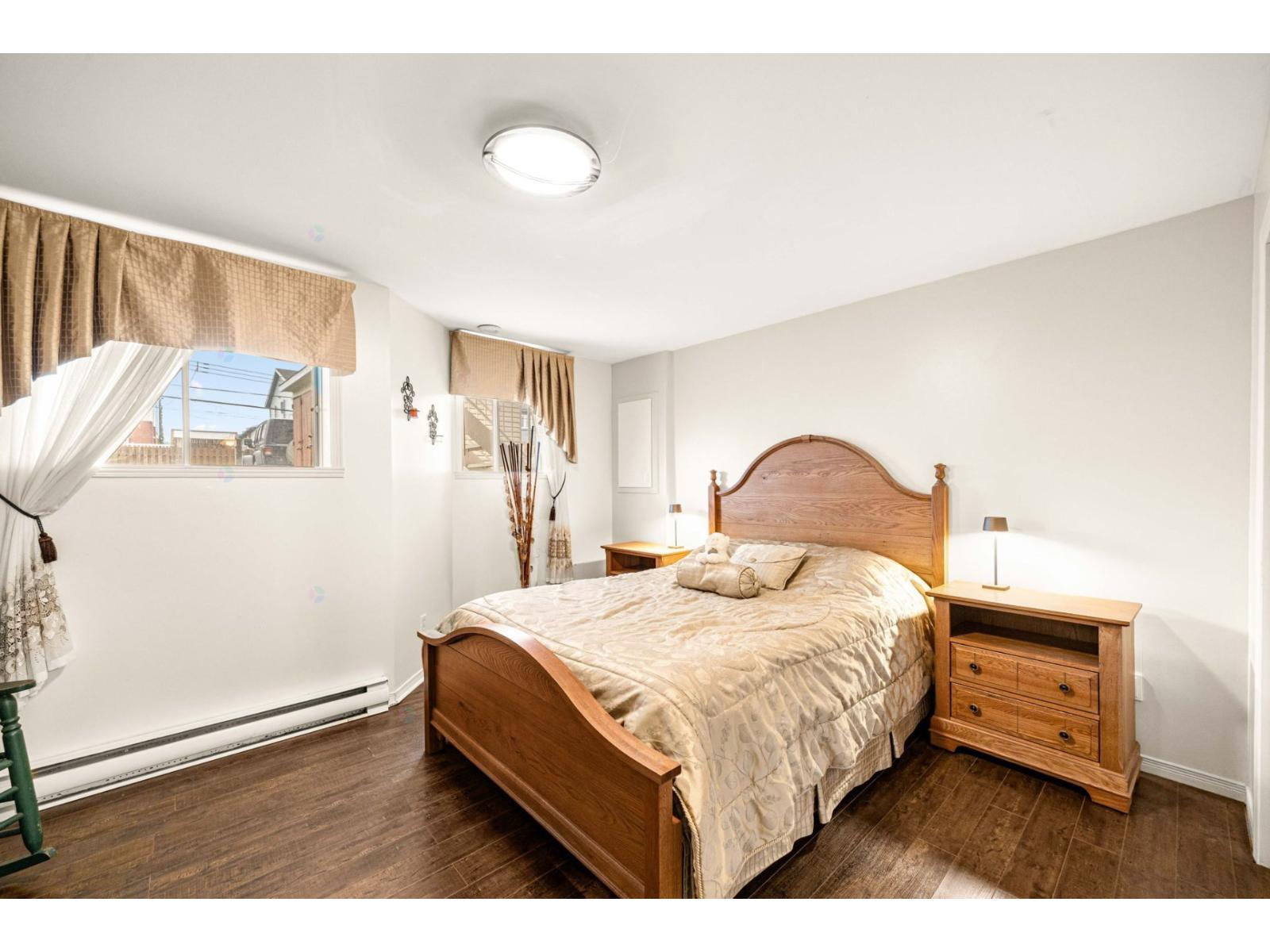 14671 Rue Sherbrooke E. Property Photo 16