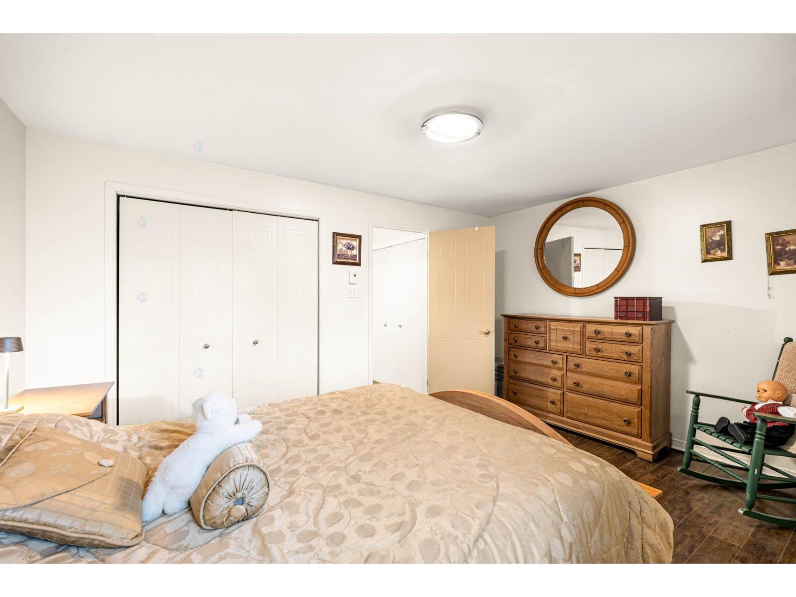 14671 Rue Sherbrooke E. Property Photo 17