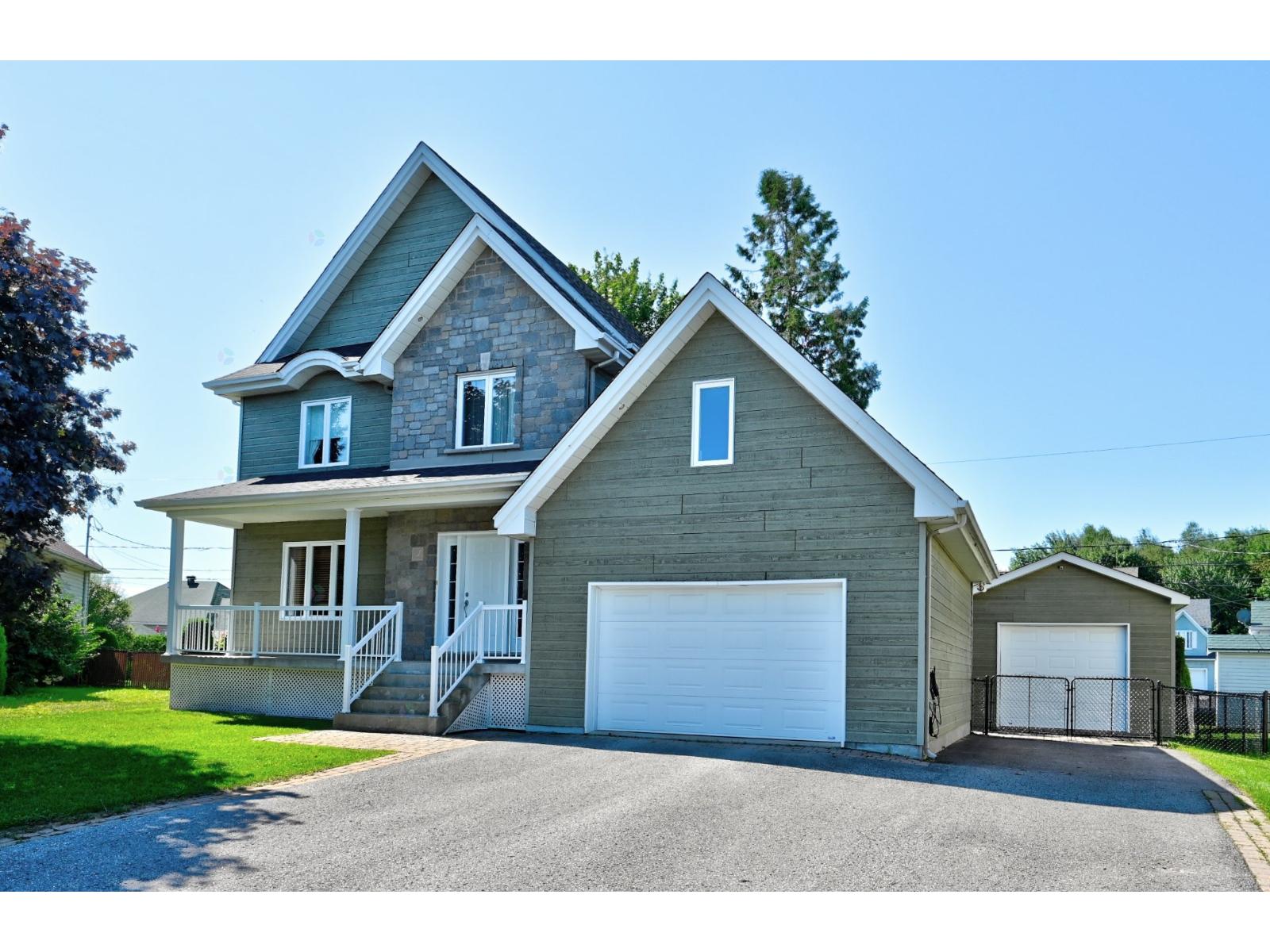4 Rue Yves-thériault Property Photo 1