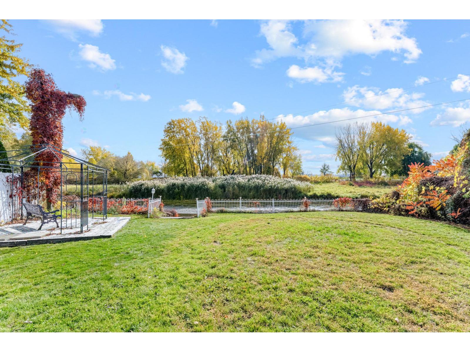 472 Rue Du Marais Property Photo 3
