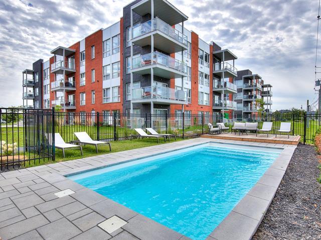 40 Rue Toe-Blake, #402 Property Photo 1