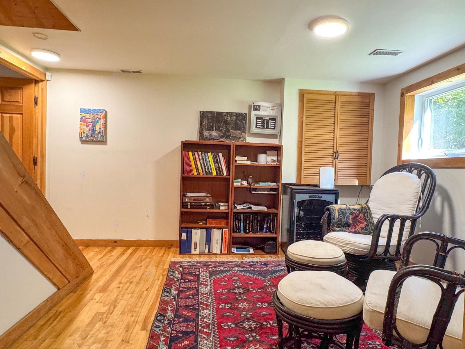 747 Rue Mount Property Photo 31
