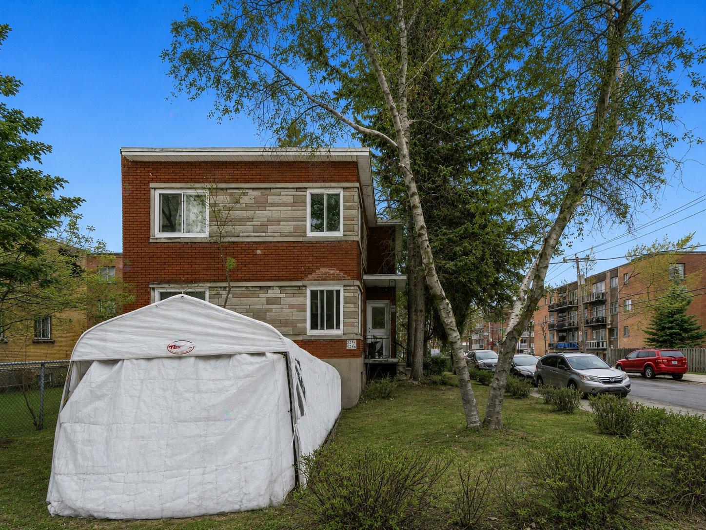 5294-5296 Av. Prince-of-wales Property Photo 3