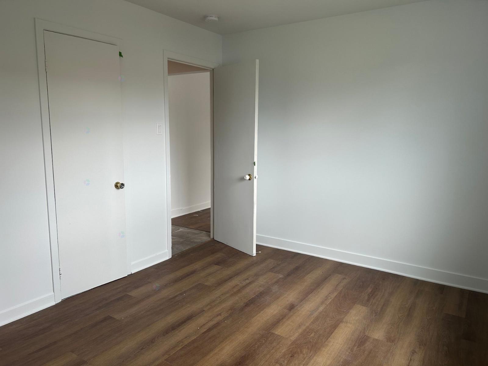 3230 Rue Mandeville, #4 Property Photo 9