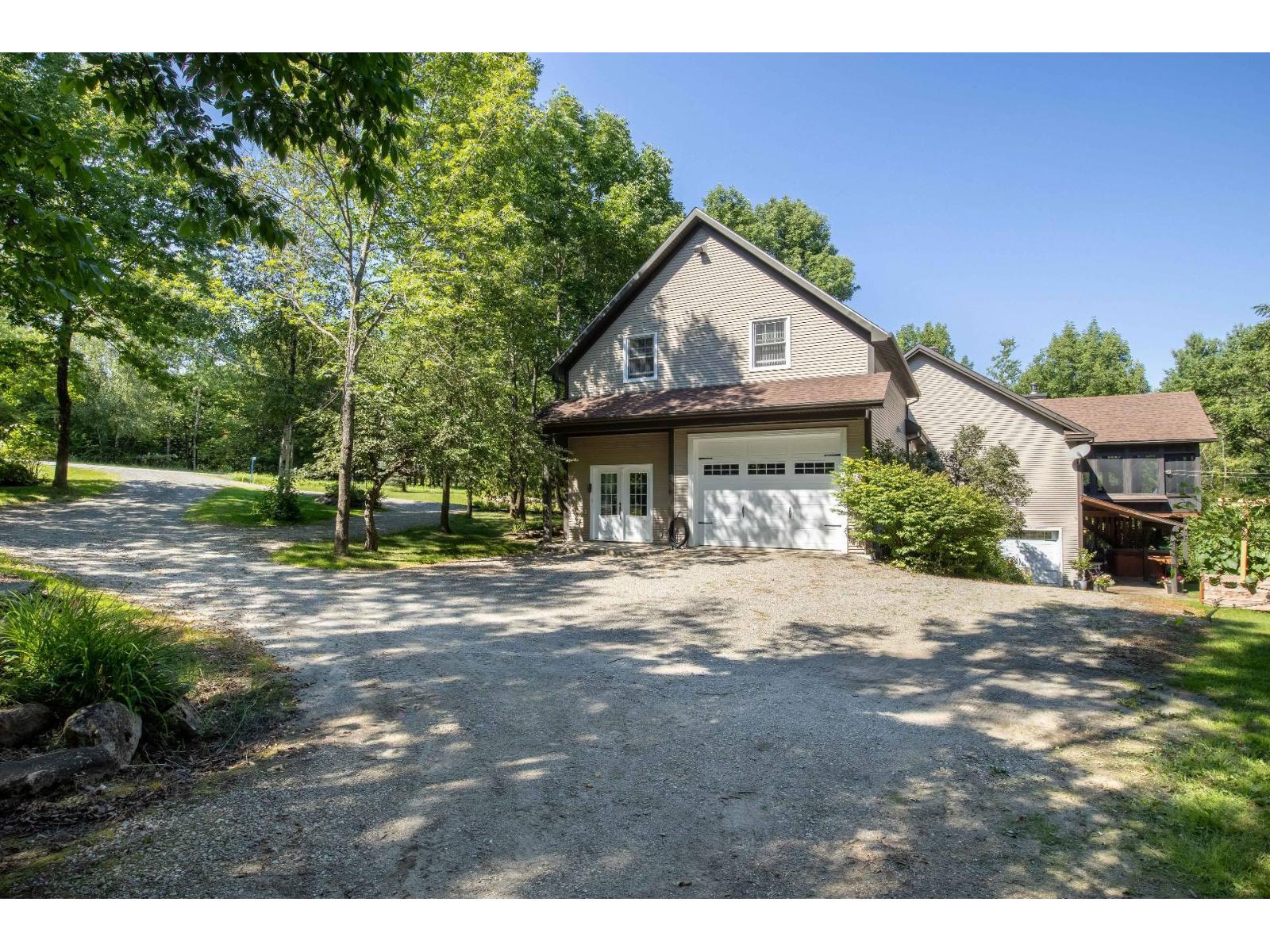 779 Ch. Biron Property Photo 61