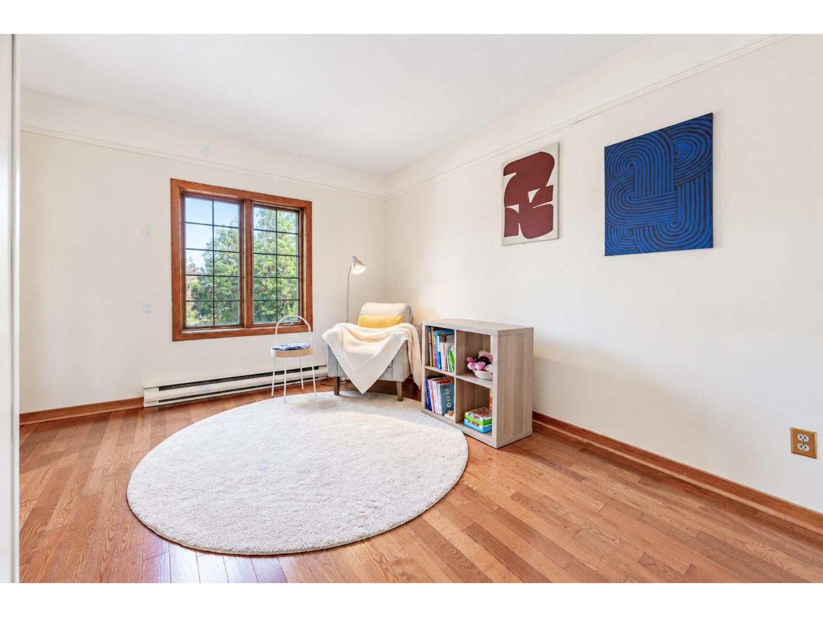 305 Av. Victor-hugo Property Photo 10