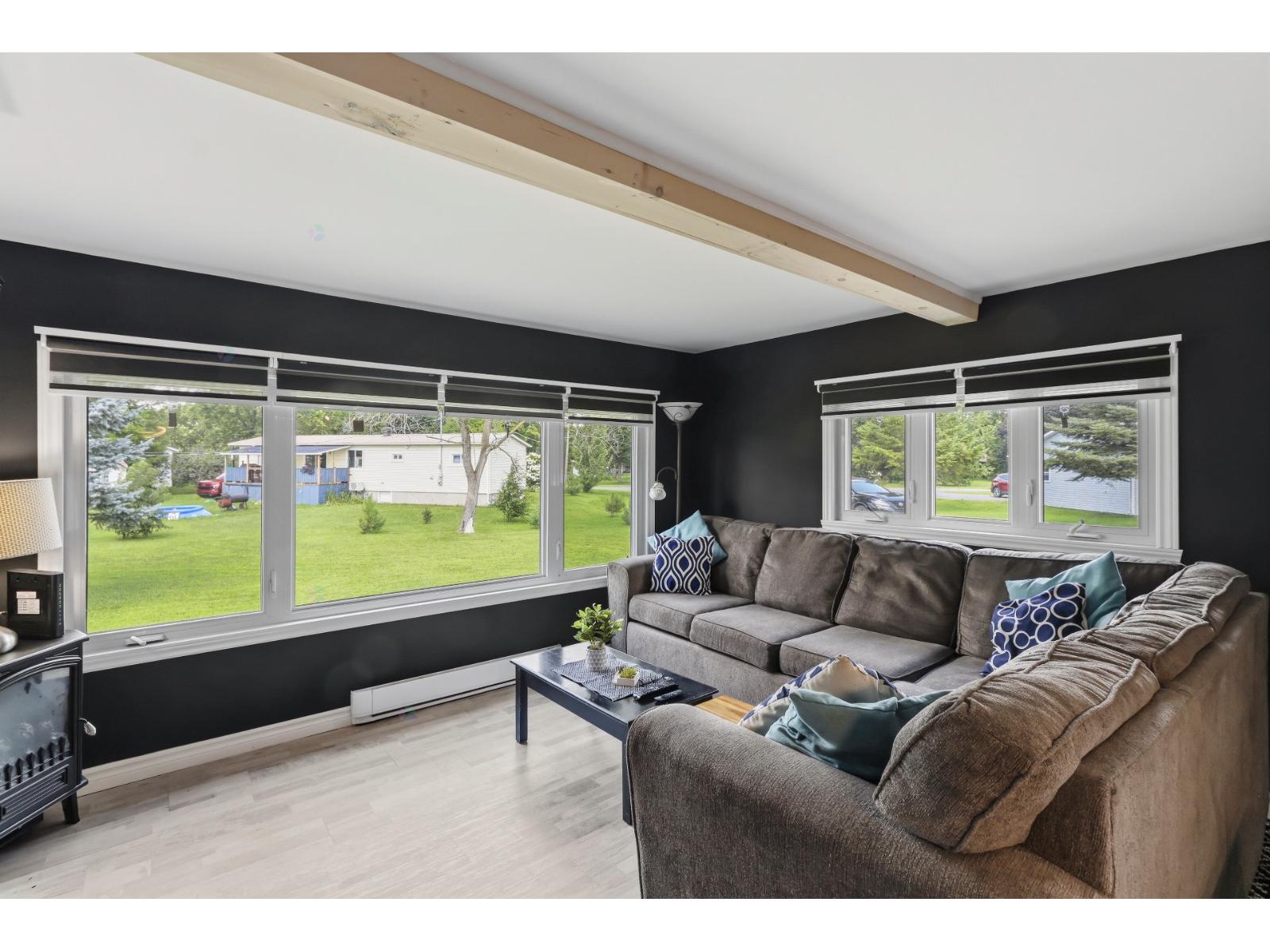 1260 4e Avenue Property Photo 5