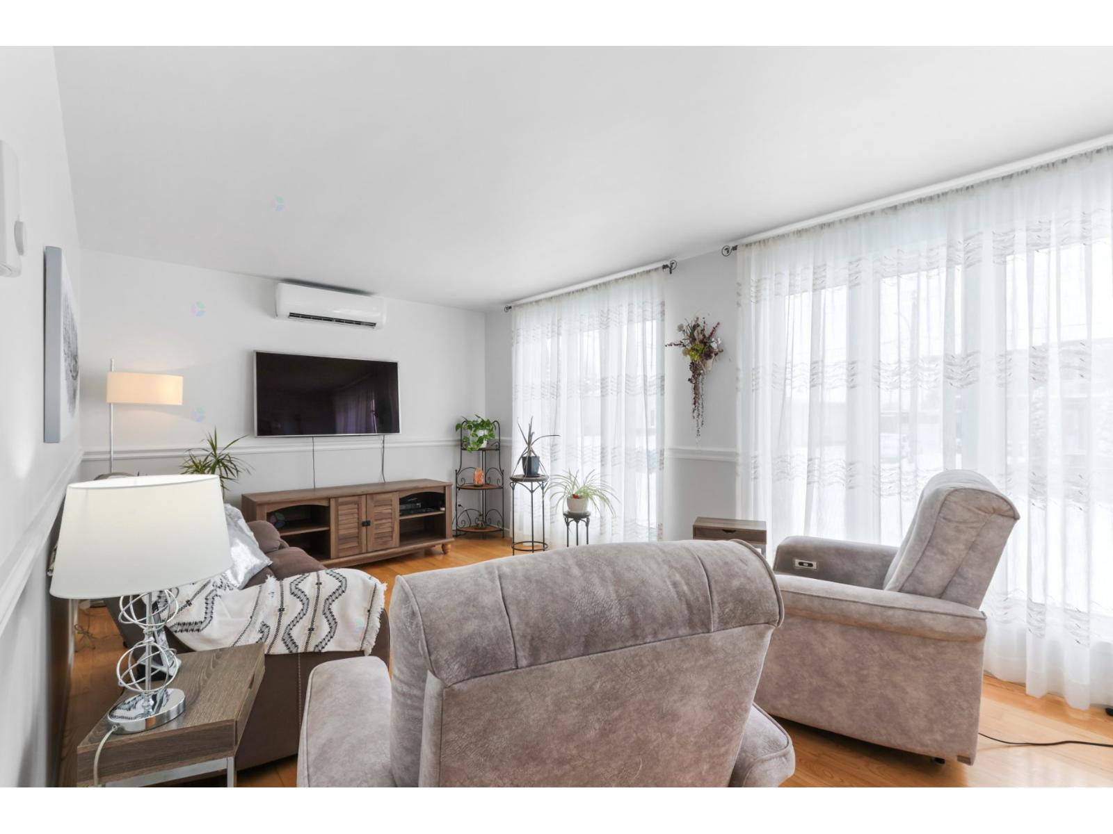 161 Rue Ste-anne Property Photo 8