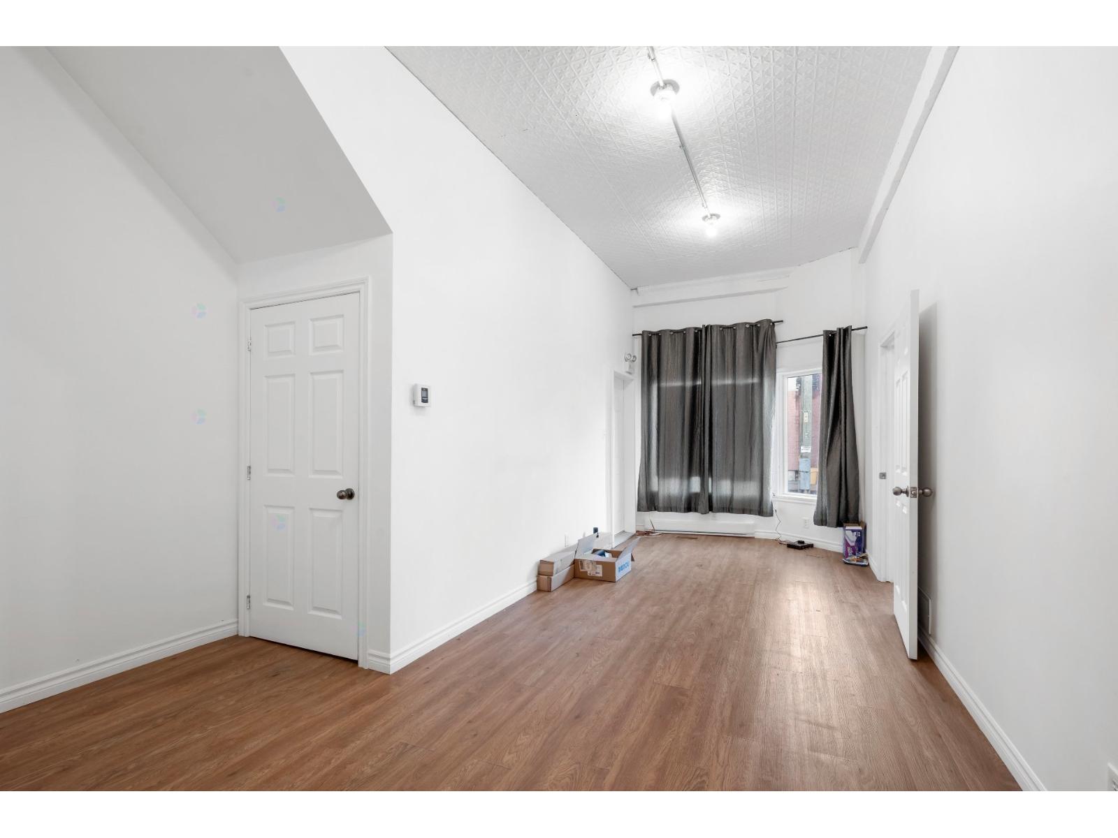 103-105 Rue Châteauguay Property Photo 14