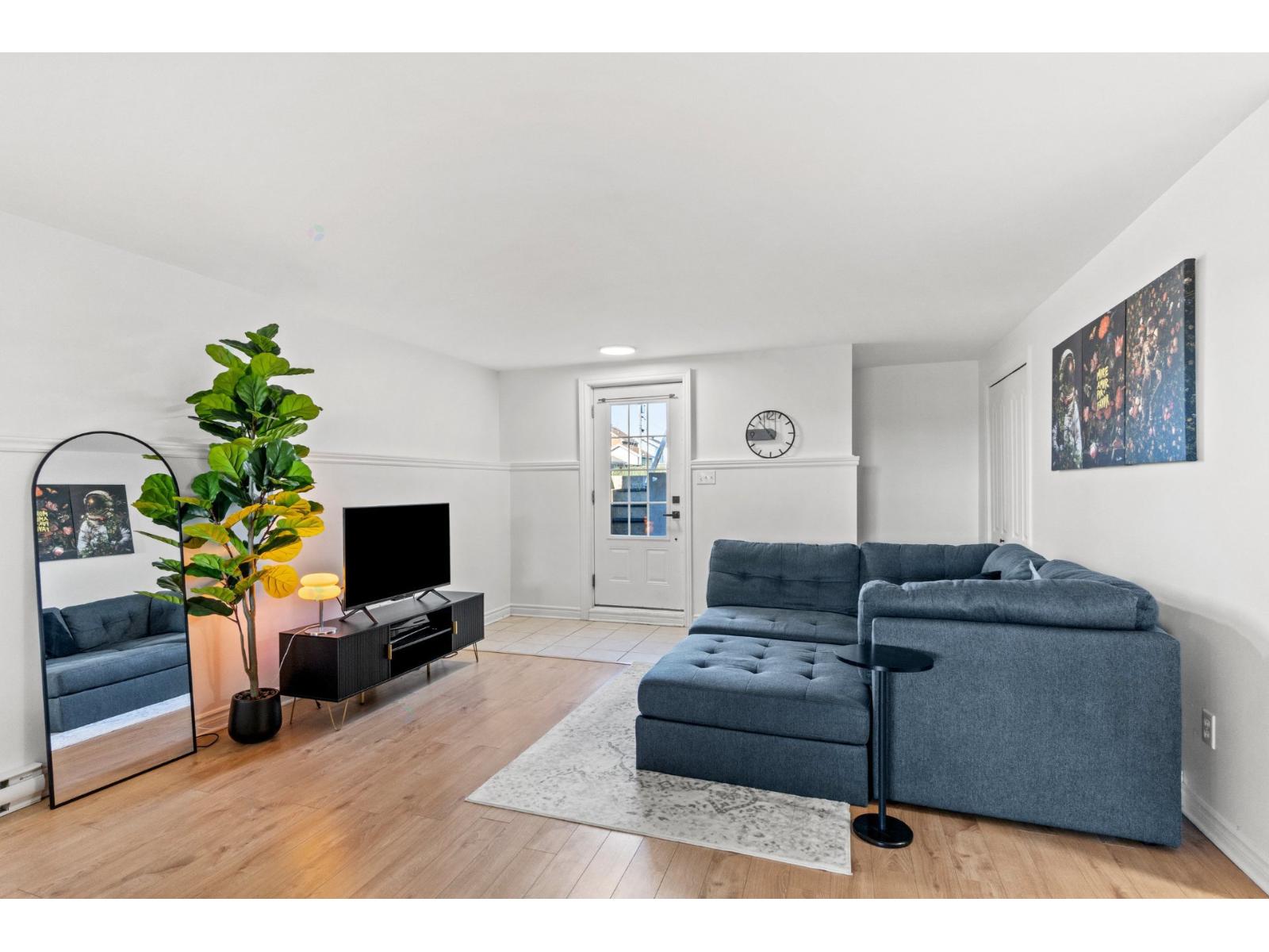217 2e Rue Property Photo 36