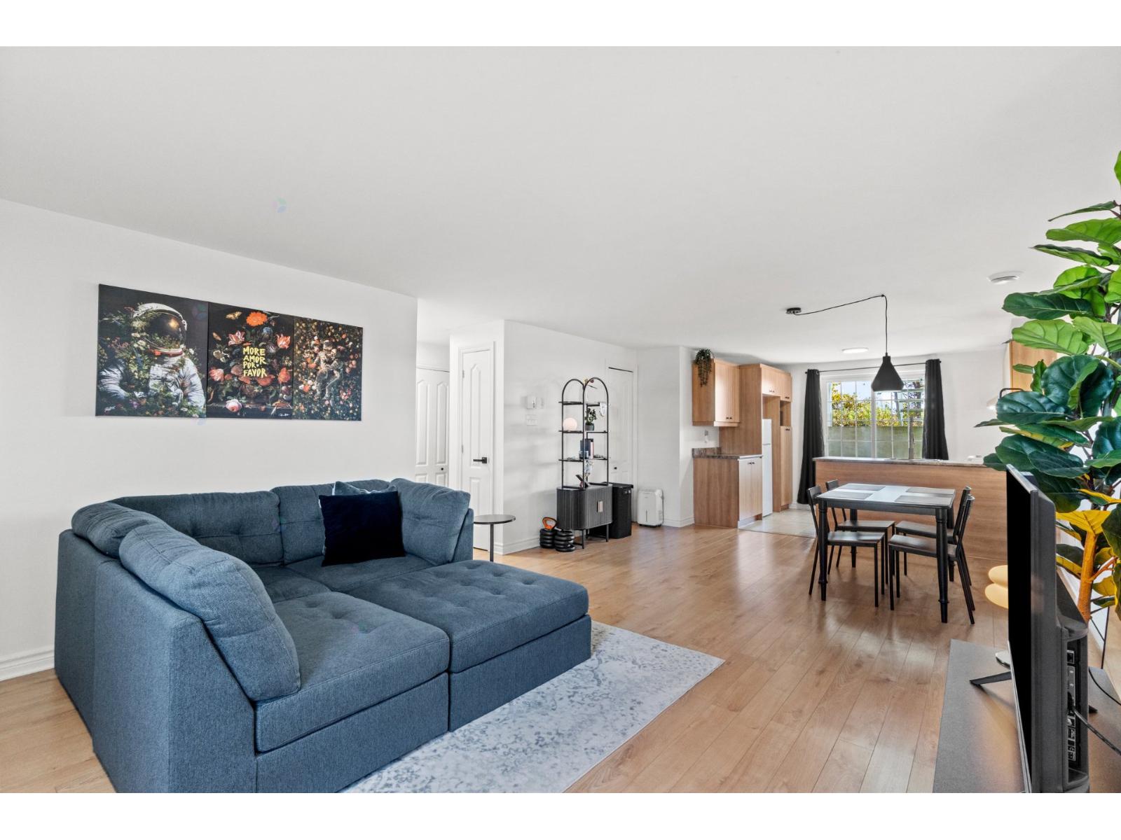 217 2e Rue Property Photo 37