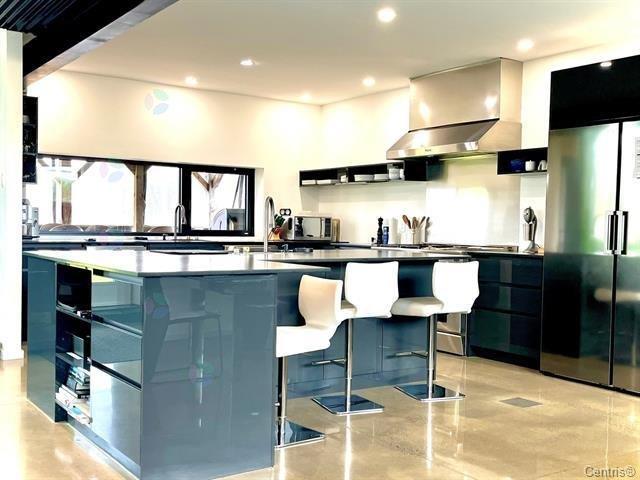 100z Rue Thibault S. Property Photo 11