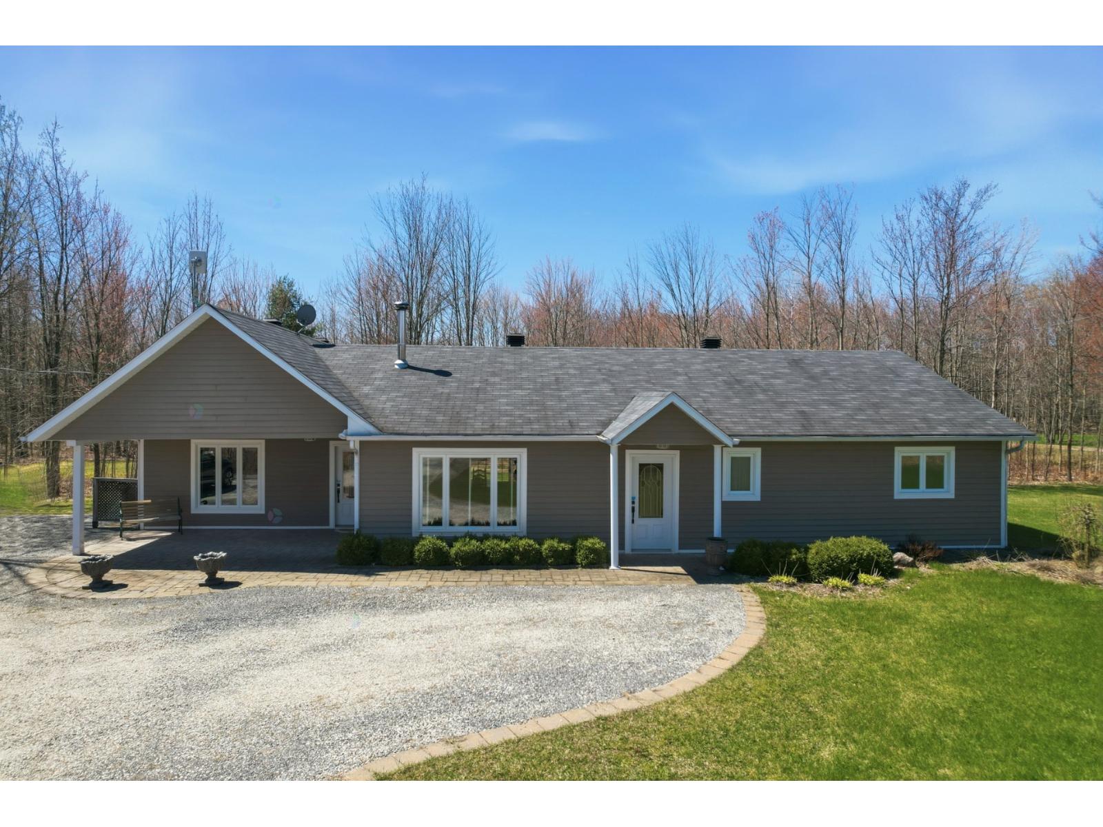 2542z Route 201 Property Photo 2