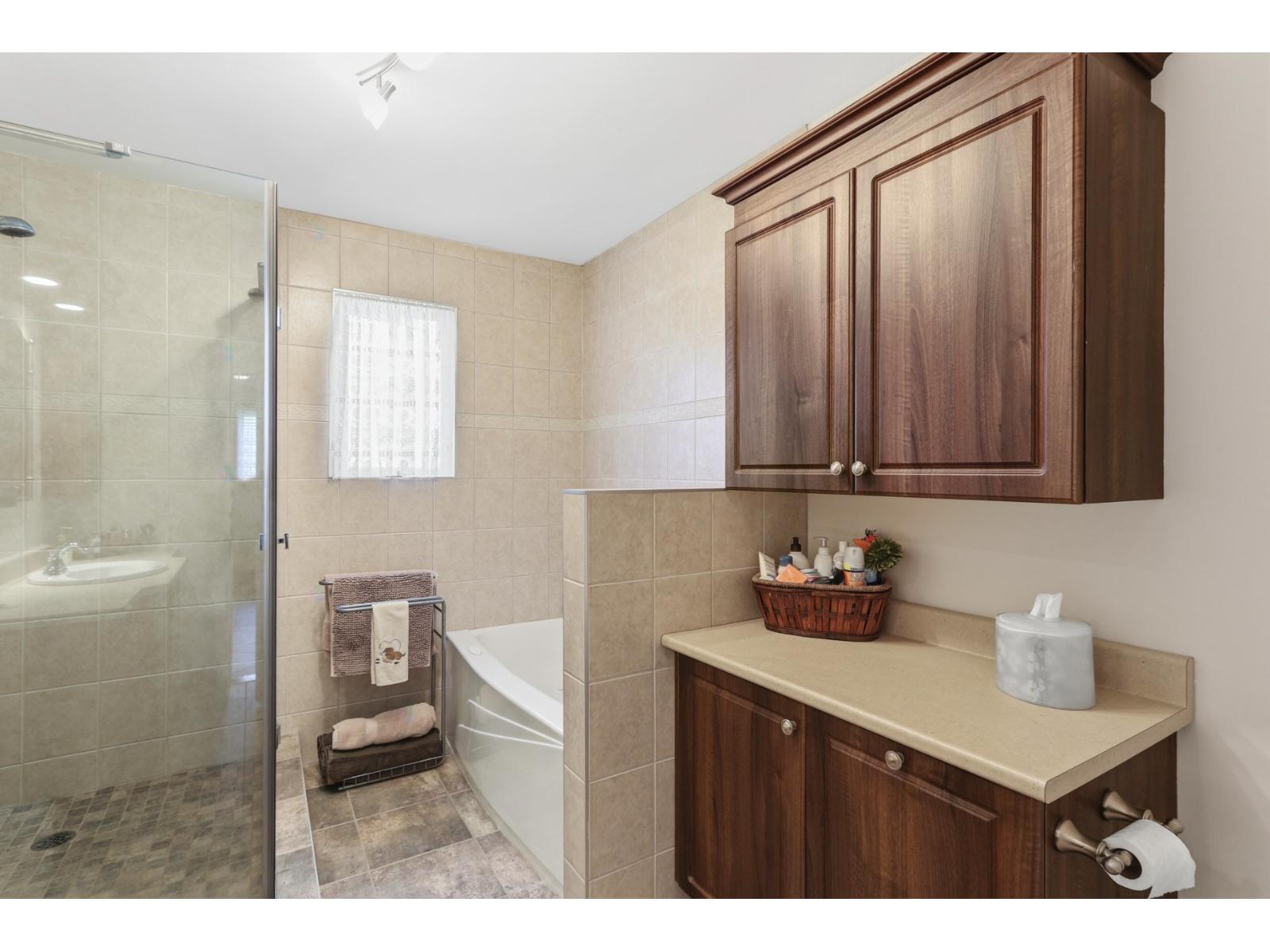 2542z Route 201 Property Photo 23