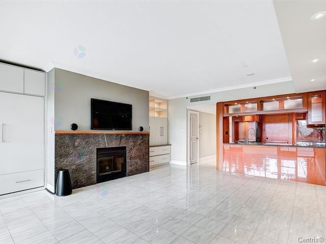 2500 Av. Pierre-dupuy, #302 Property Photo 9