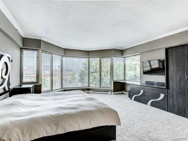2500 Av. Pierre-dupuy, #302 Property Photo 12