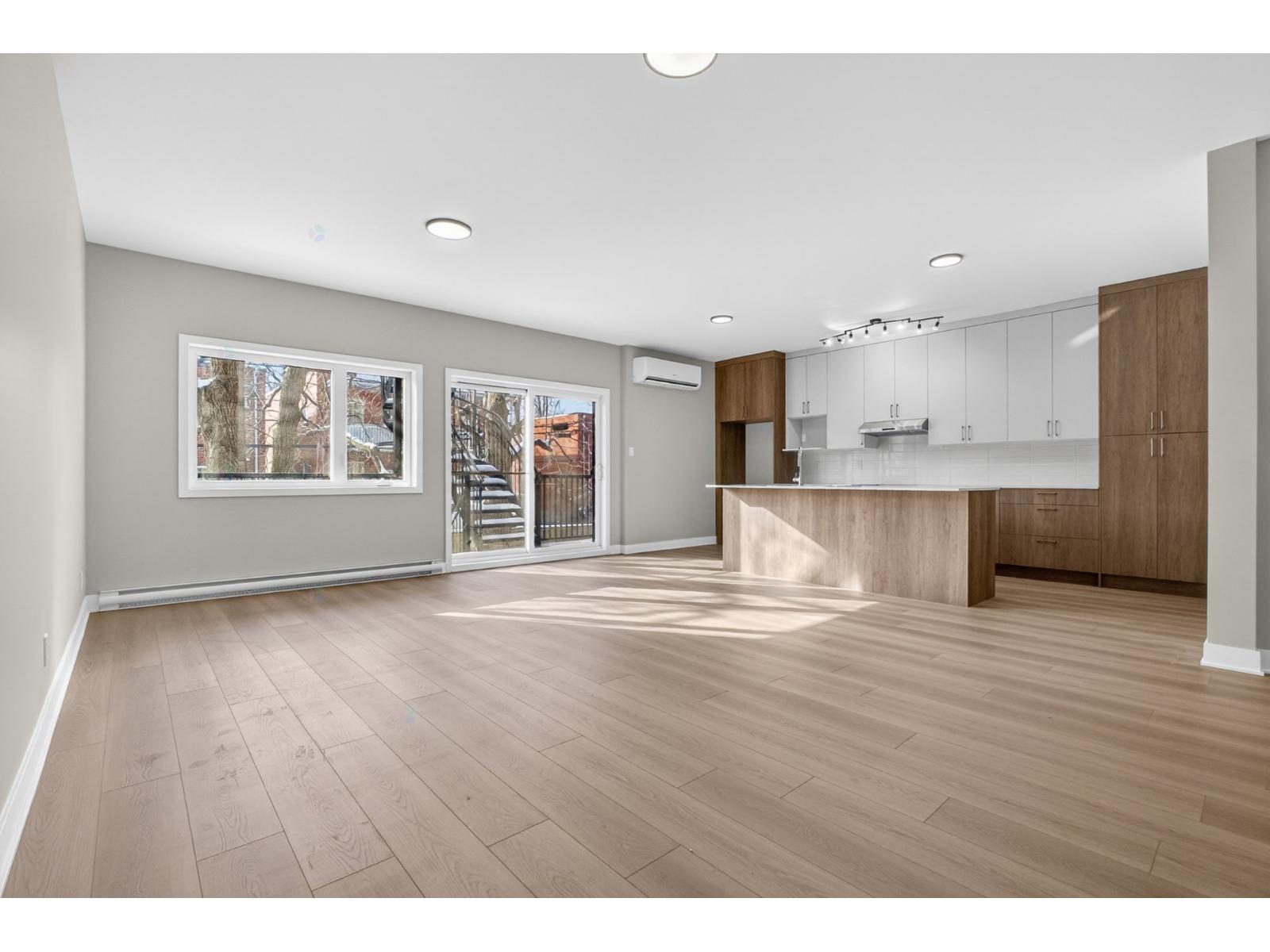 10460-10464 Av. Audoin Property Photo 6