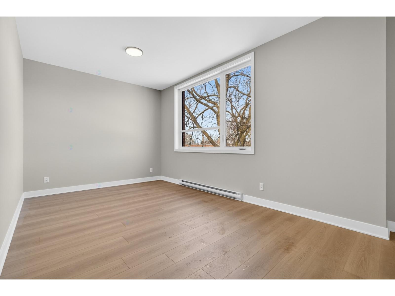 10460-10464 Av. Audoin Property Photo 19