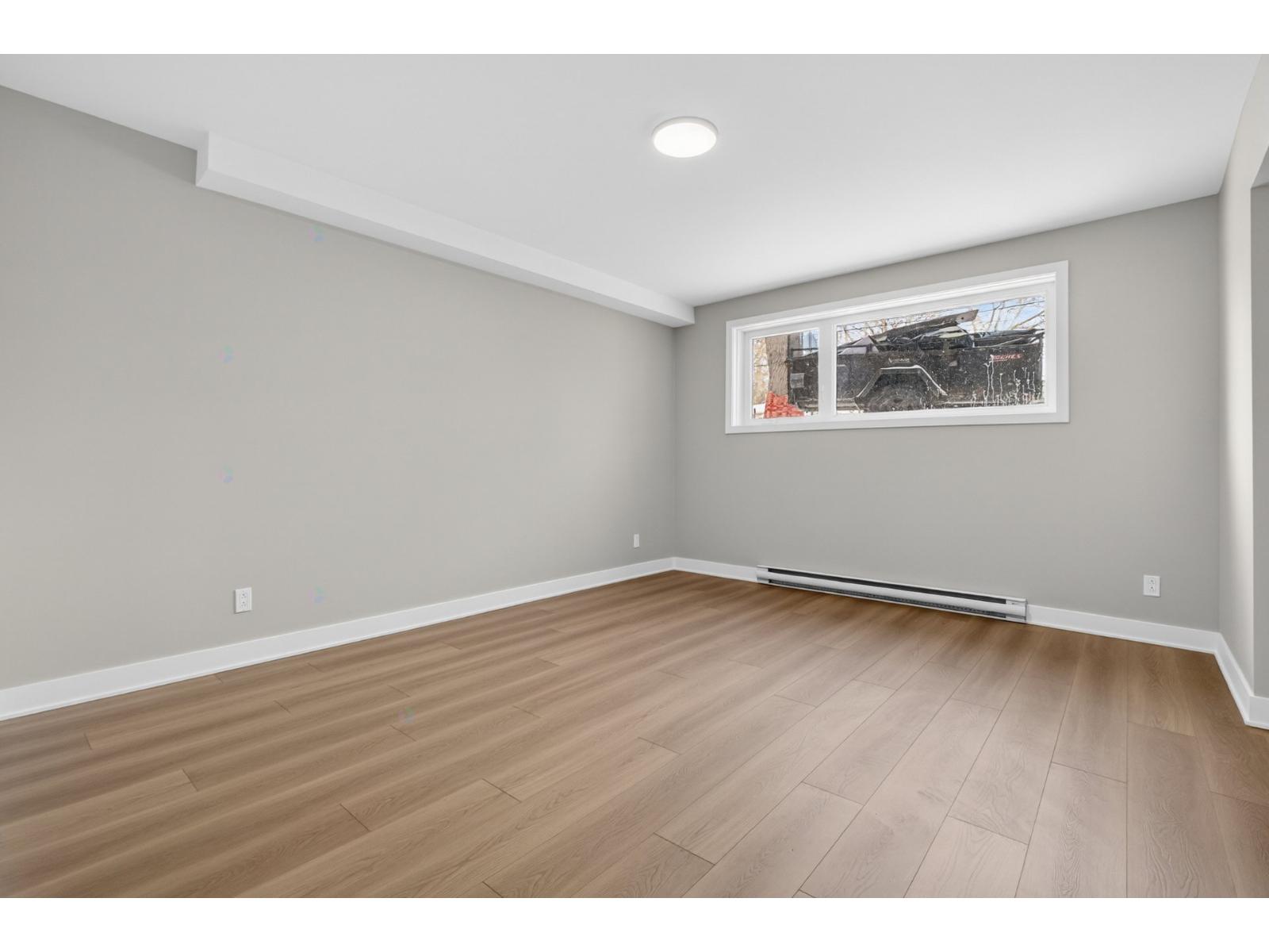 10460-10464 Av. Audoin Property Photo 23