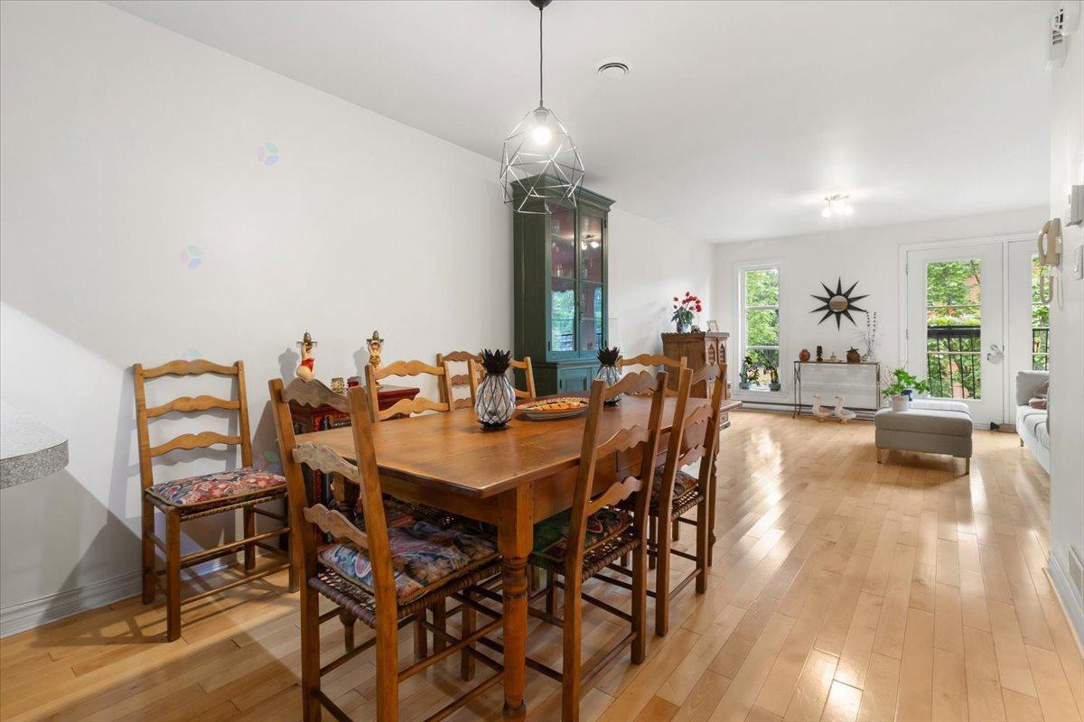 740 Rue De L'église, #301 Property Photo 8