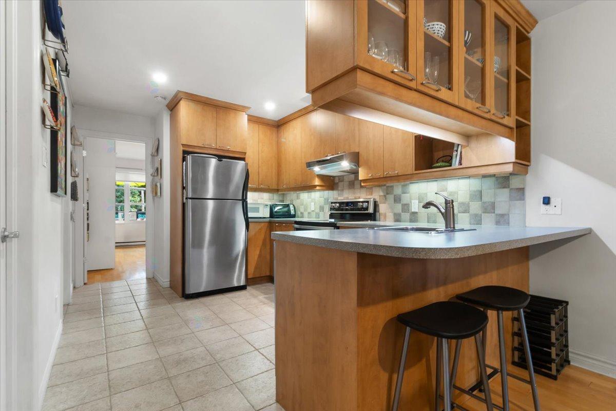 740 Rue De L'église, #301 Property Photo 10