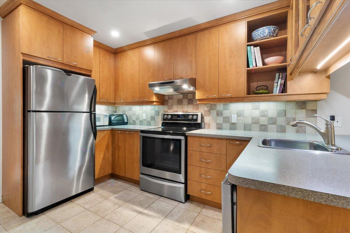 740 Rue De L'église, #301 Property Photo 12