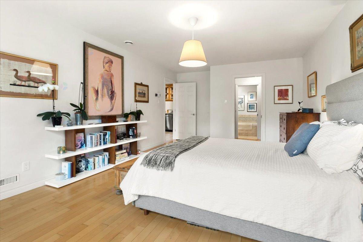 740 Rue De L'église, #301 Property Photo 16