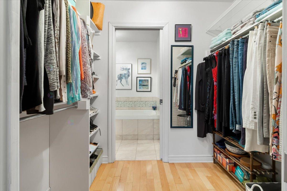 740 Rue De L'église, #301 Property Photo 17