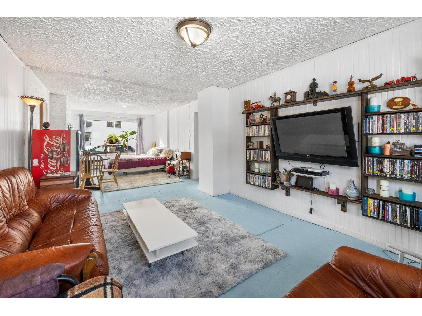 20 57e Avenue Property Photo 13