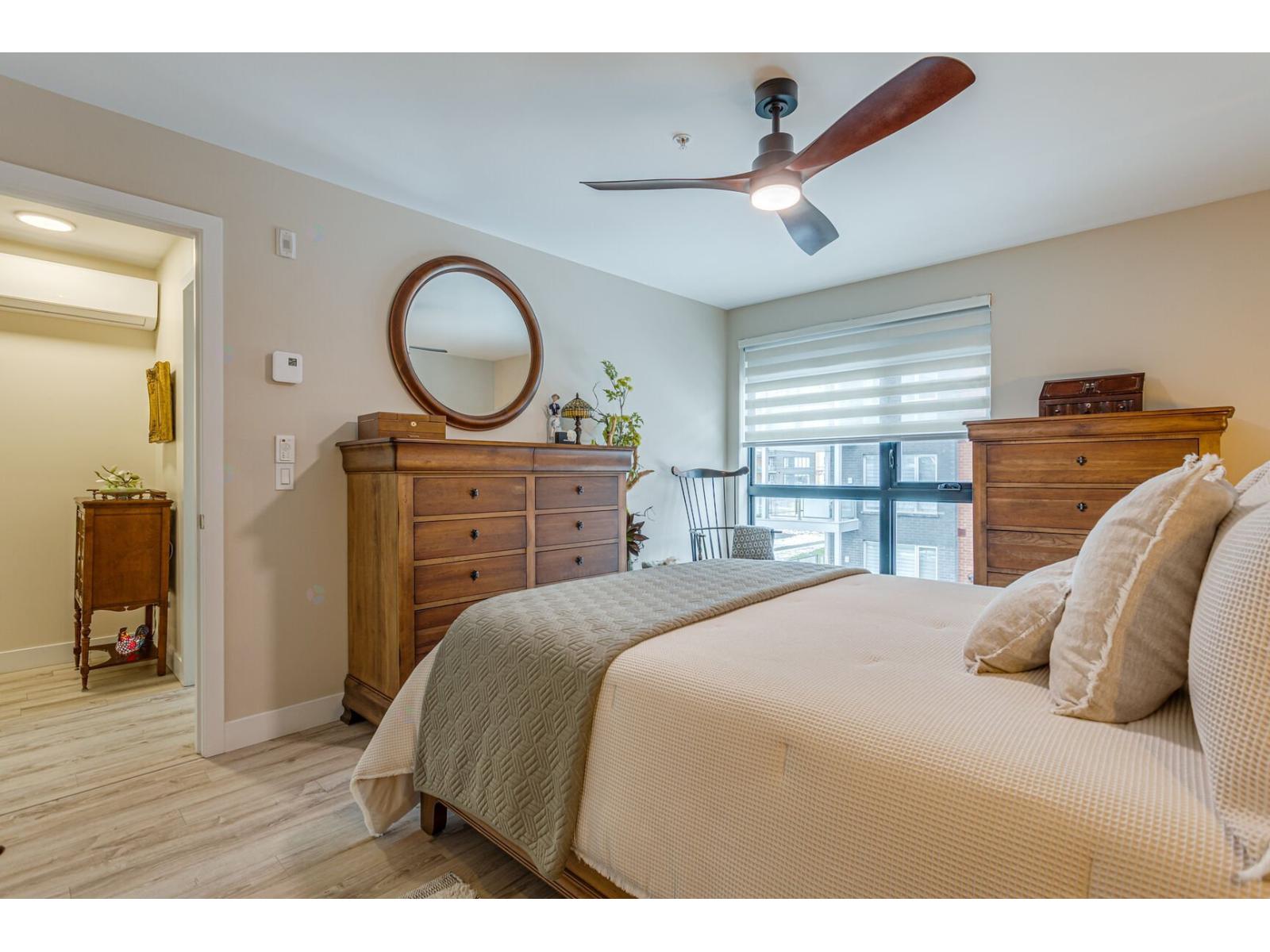 70 Rue Toe-blake, #206 Property Photo 8
