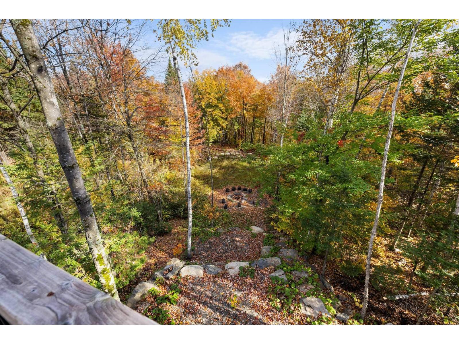 100 Rue Des Coteaux Property Photo 19