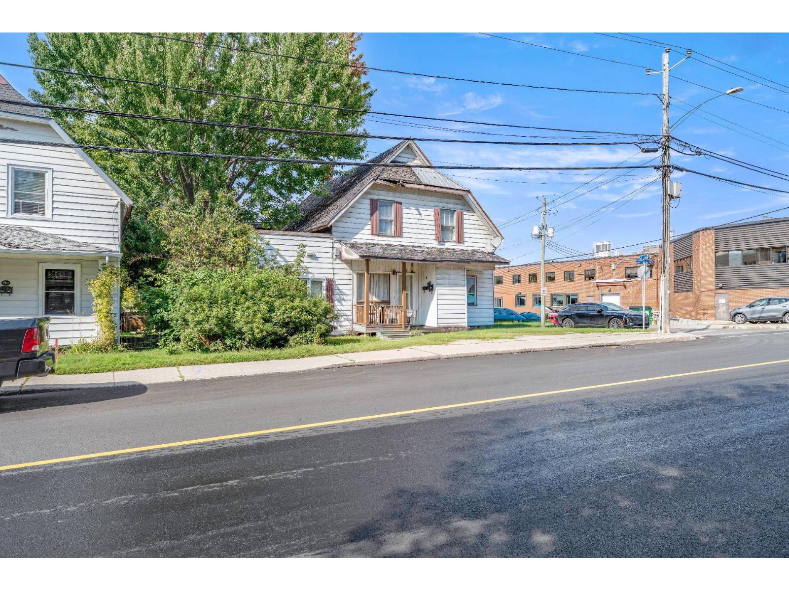 443-443b Boul. Du Havre Property Photo 2