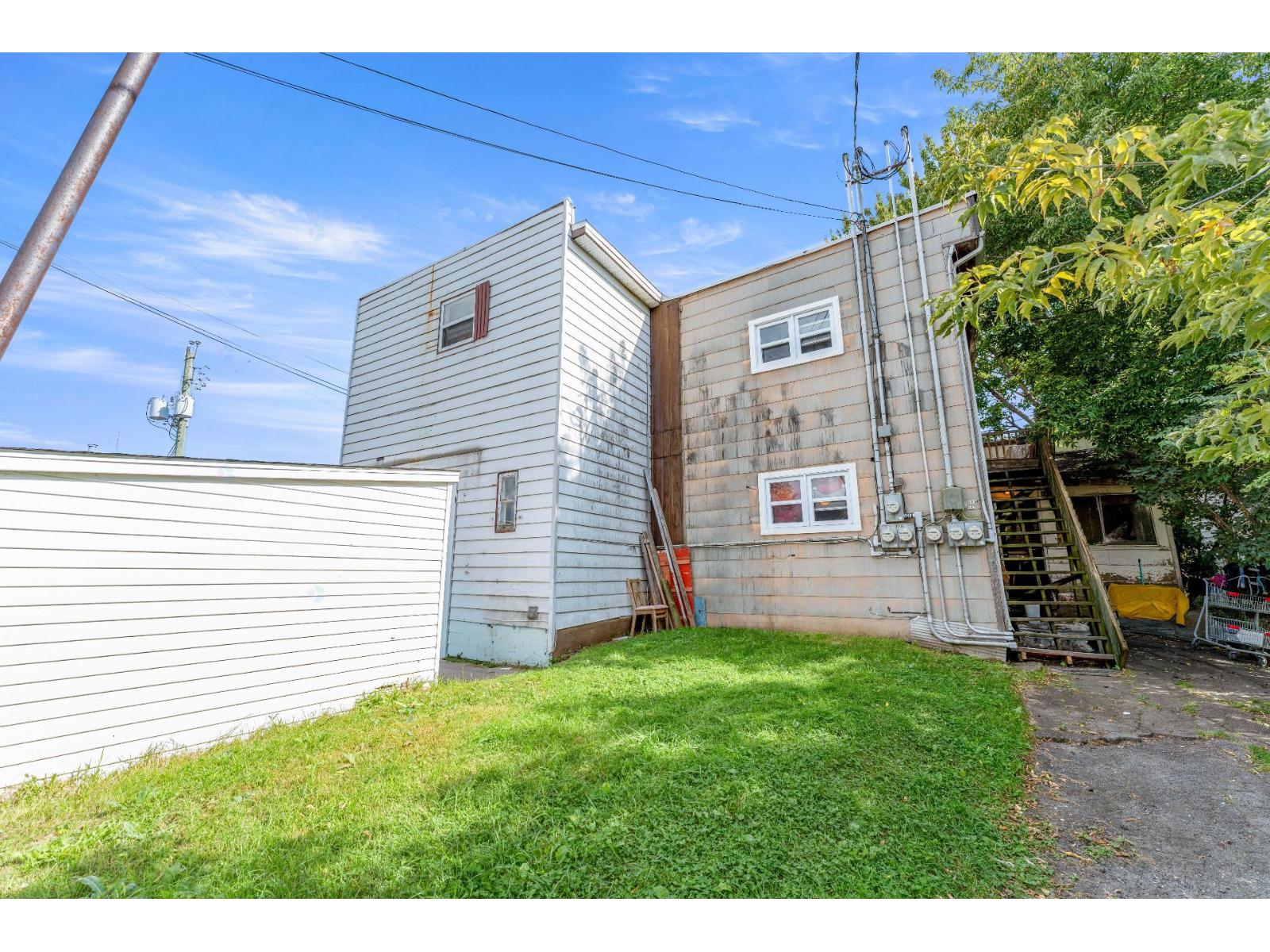 443-443b Boul. Du Havre Property Photo 3