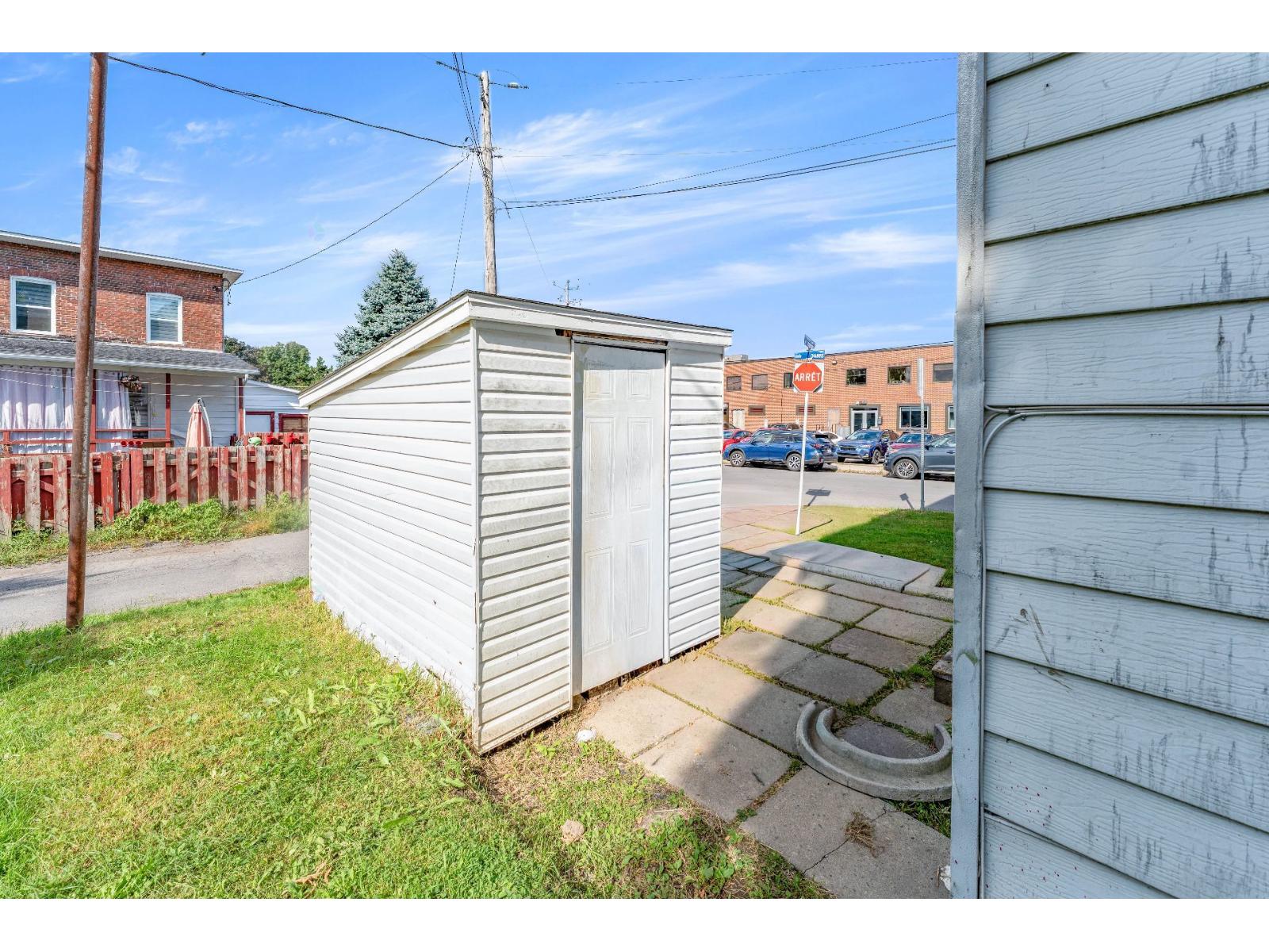 443-443b Boul. Du Havre Property Photo 4