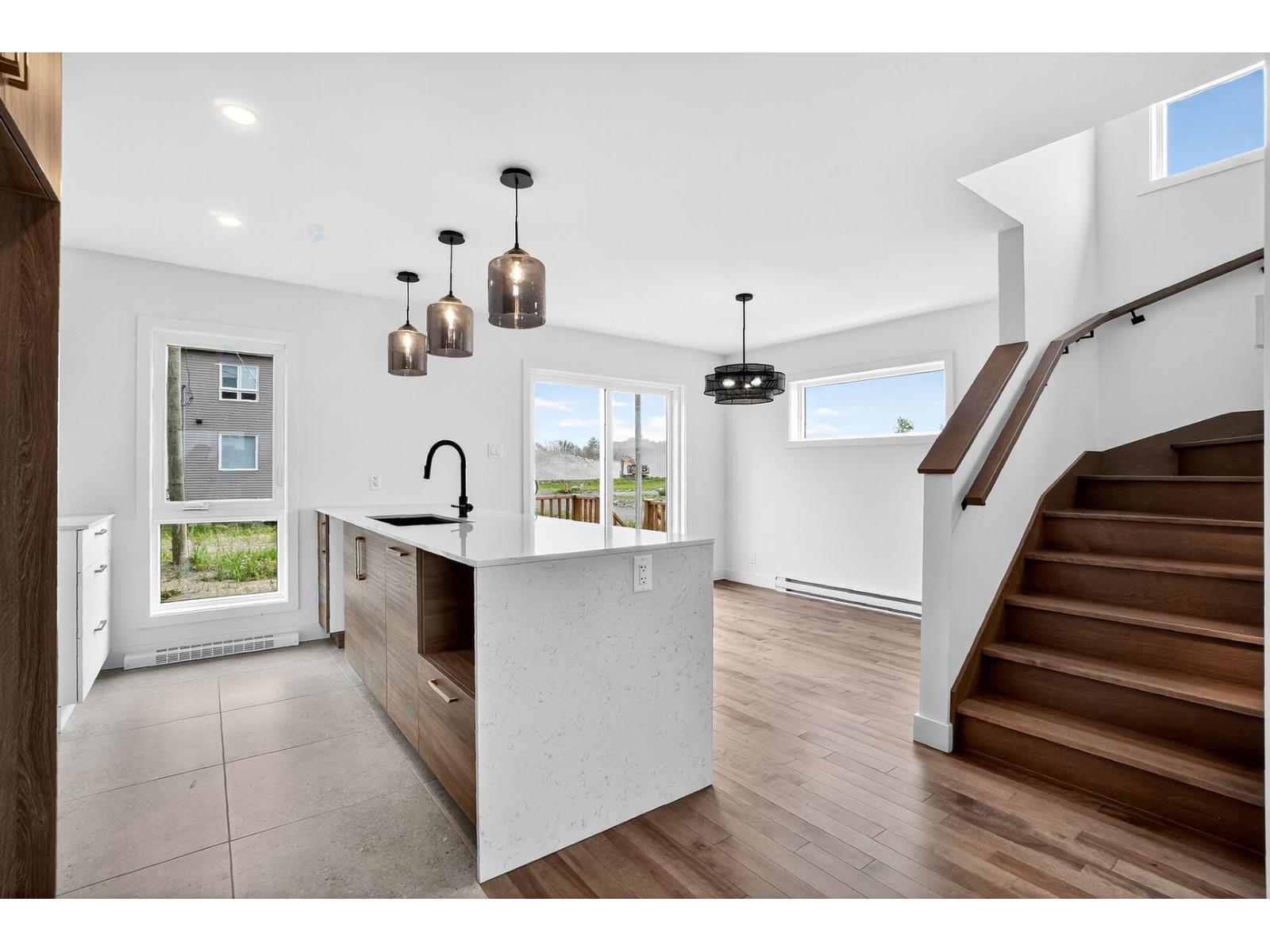 48 Rue Arlette-vincter Property Photo 11
