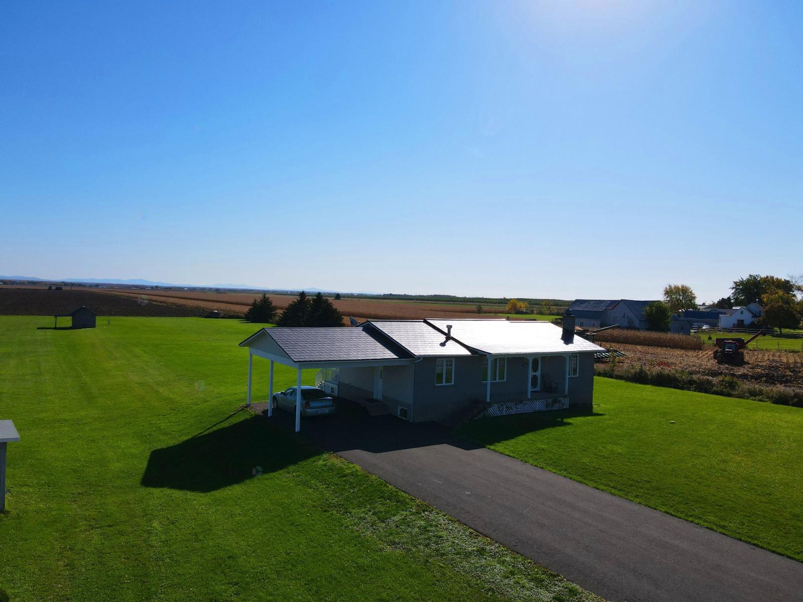 106 Rg De La Caroline Property Photo 10