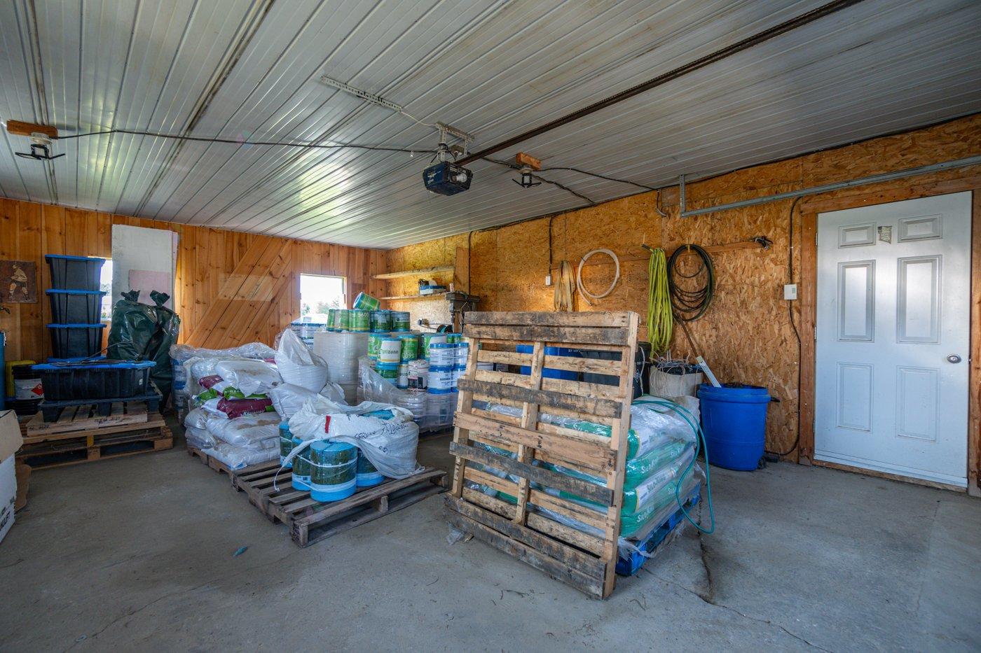 5771z Ch. De Ste-catherine Property Photo 36