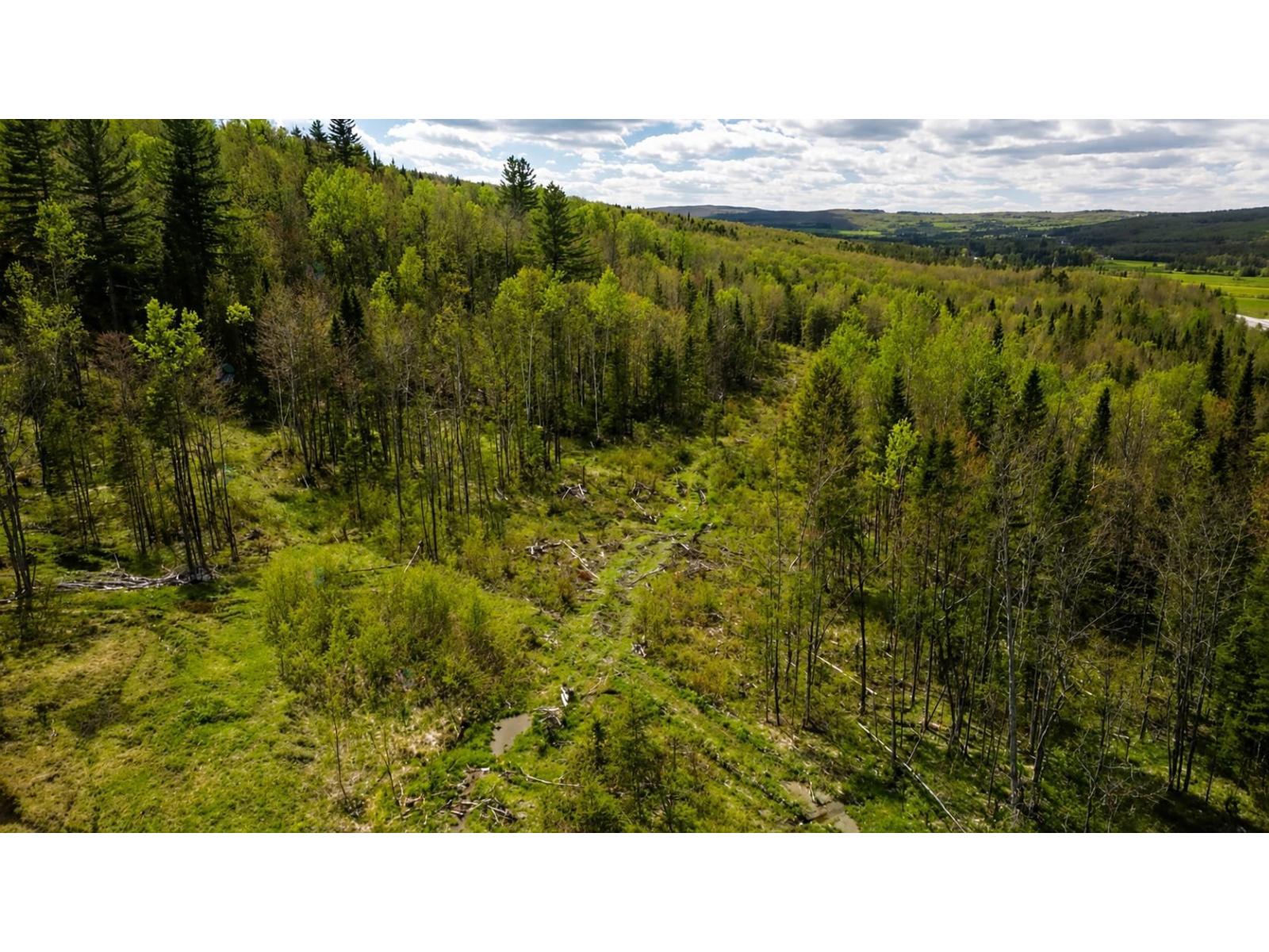 Ch. Lehoux Property Photo 5