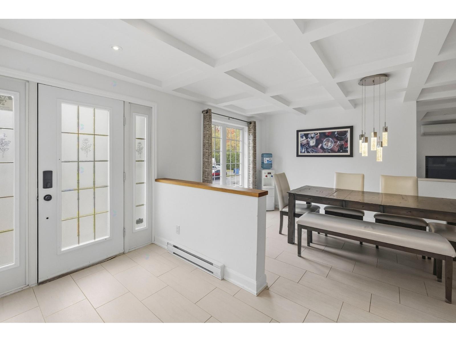 16 Rue Robitaille Property Photo 3
