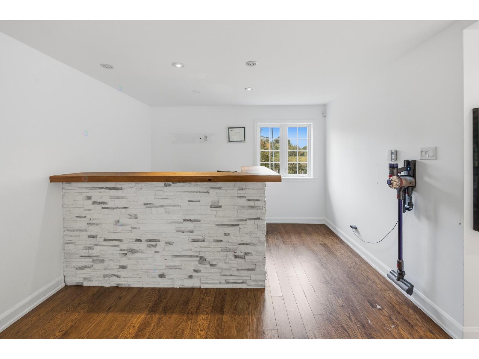 16 Rue Robitaille Property Photo 19