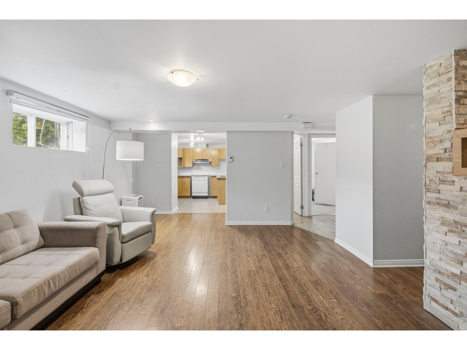 16 Rue Robitaille Property Photo 39