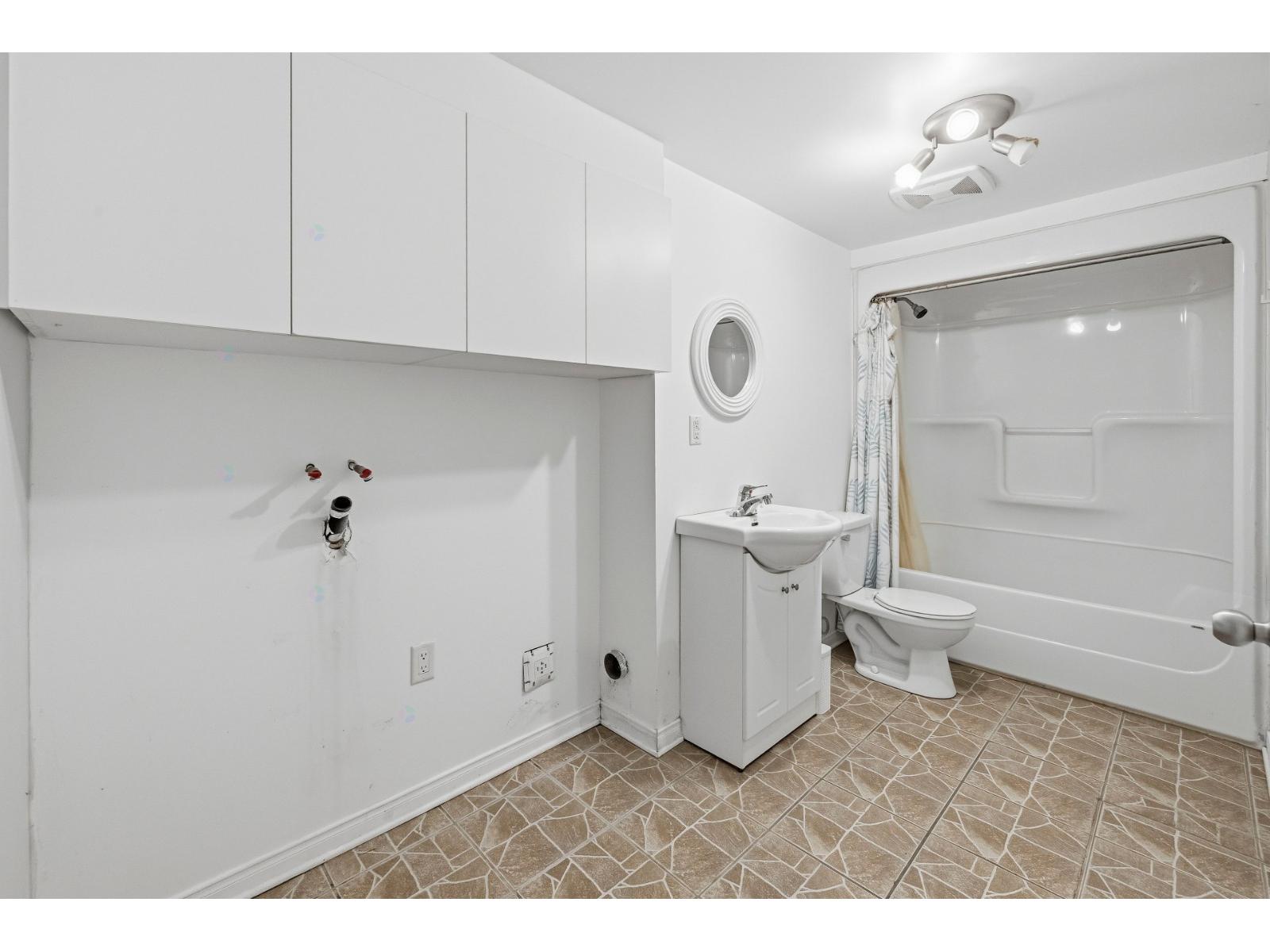 16 Rue Robitaille Property Photo 45