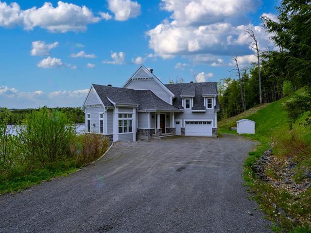 780 Ch. Des Chalands Property Photo 2