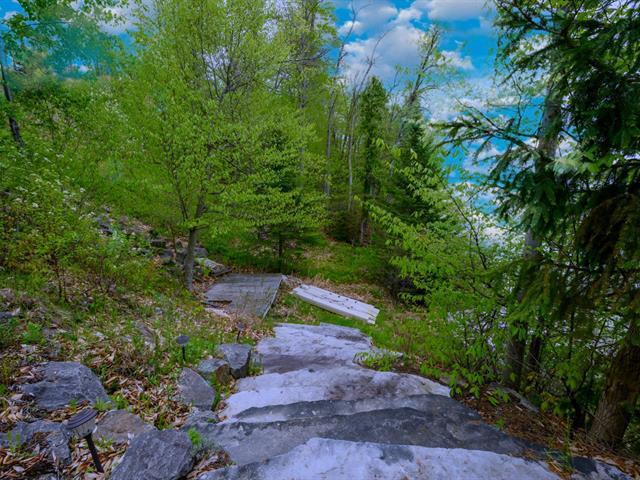 780 Ch. Des Chalands Property Photo 10