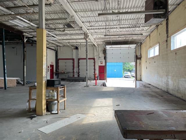 24 Rue St-louis, #200 Property Photo 4