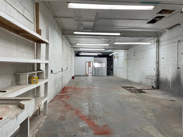 24 Rue St-louis, #200 Property Photo 15