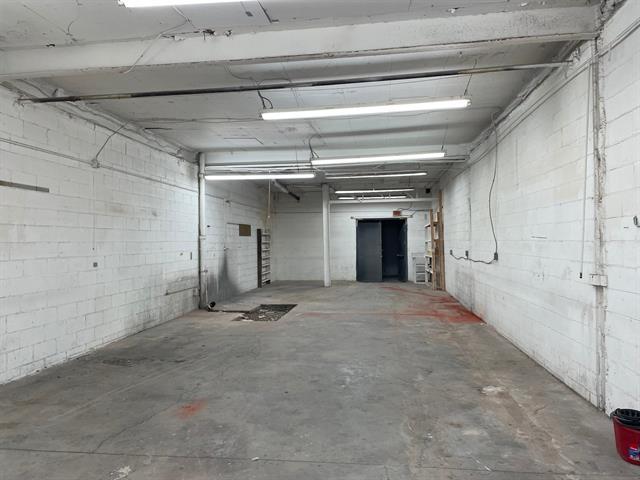 24 Rue St-louis, #200 Property Photo 16