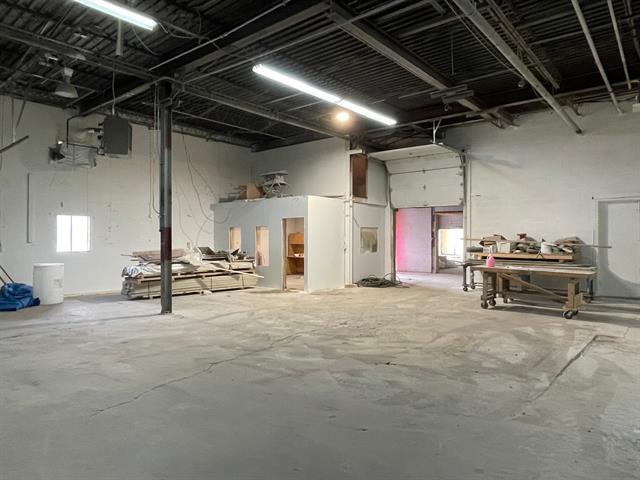 24 Rue St-louis, #200 Property Photo 20