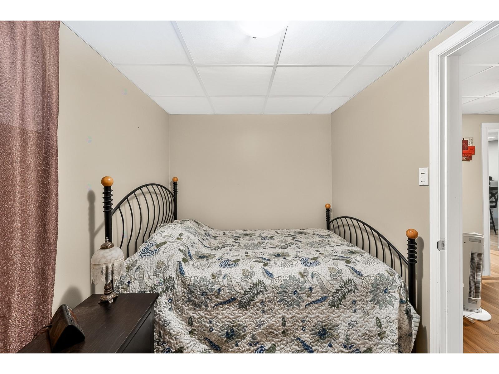 230-232 Av. Allion Property Photo 45